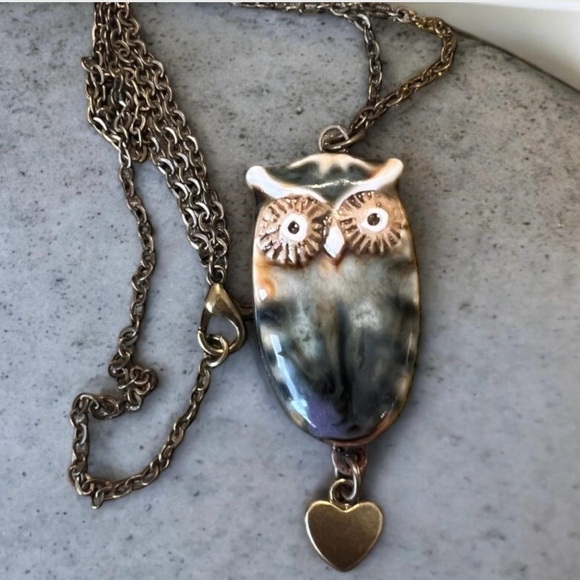 Ceramic Owl Pendant Necklace with Heart Charm Owl necklace. Ceramic owl pendant - Picture 11 of 16